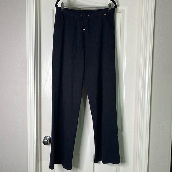 St. John Knit Sweater Drawstring Pants with Pockets Black - size Medium - Picture 1 of 8